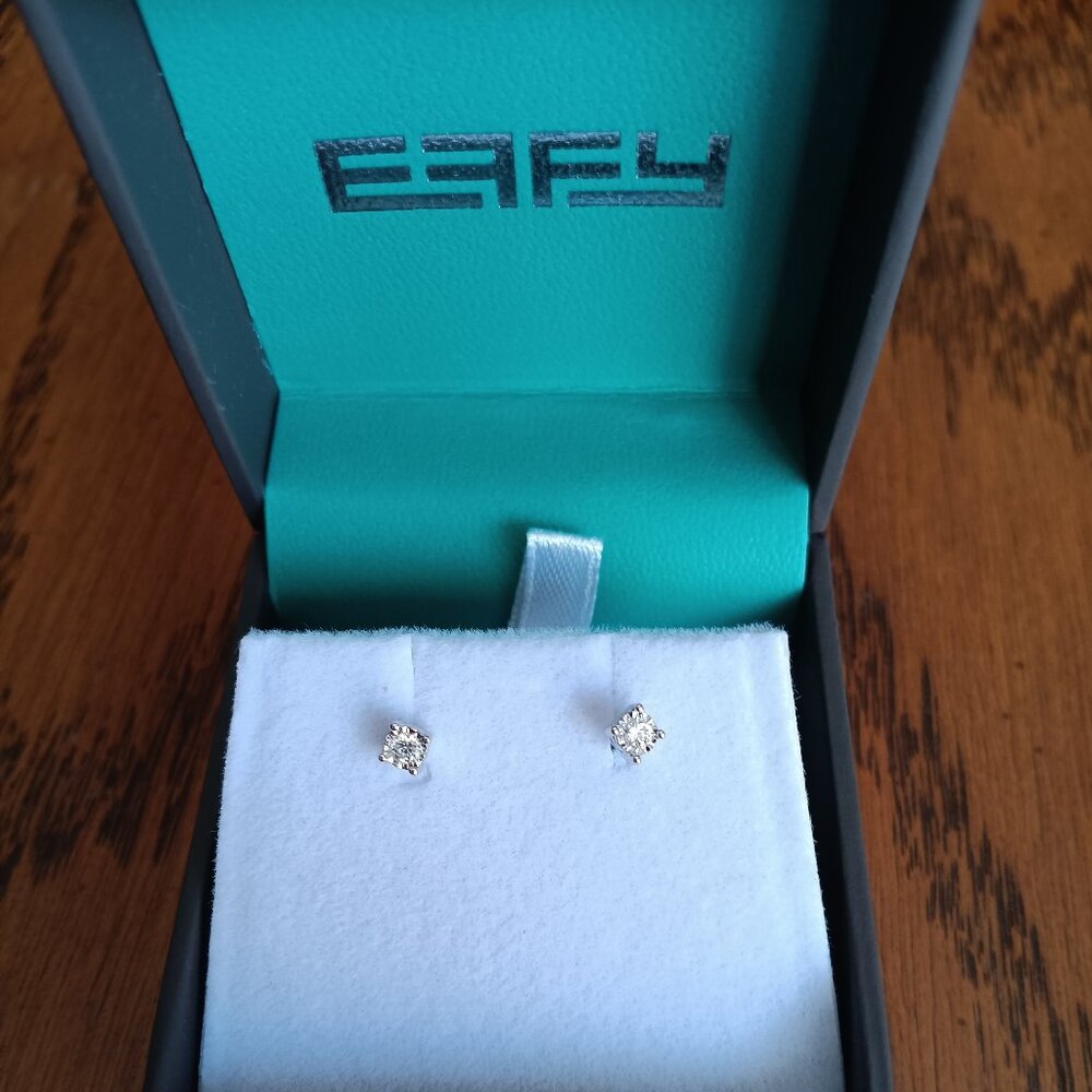 New Effy 1/10 CT TW Lab Grown Diamond Stud Earrings
